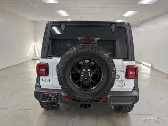 2025 Jeep JL Wrangler - Image 7 of 12