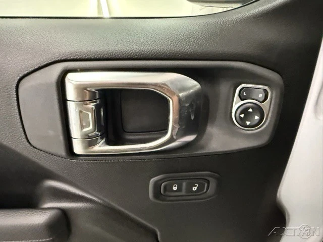 2025 Jeep JL Wrangler - Image 12 of 12