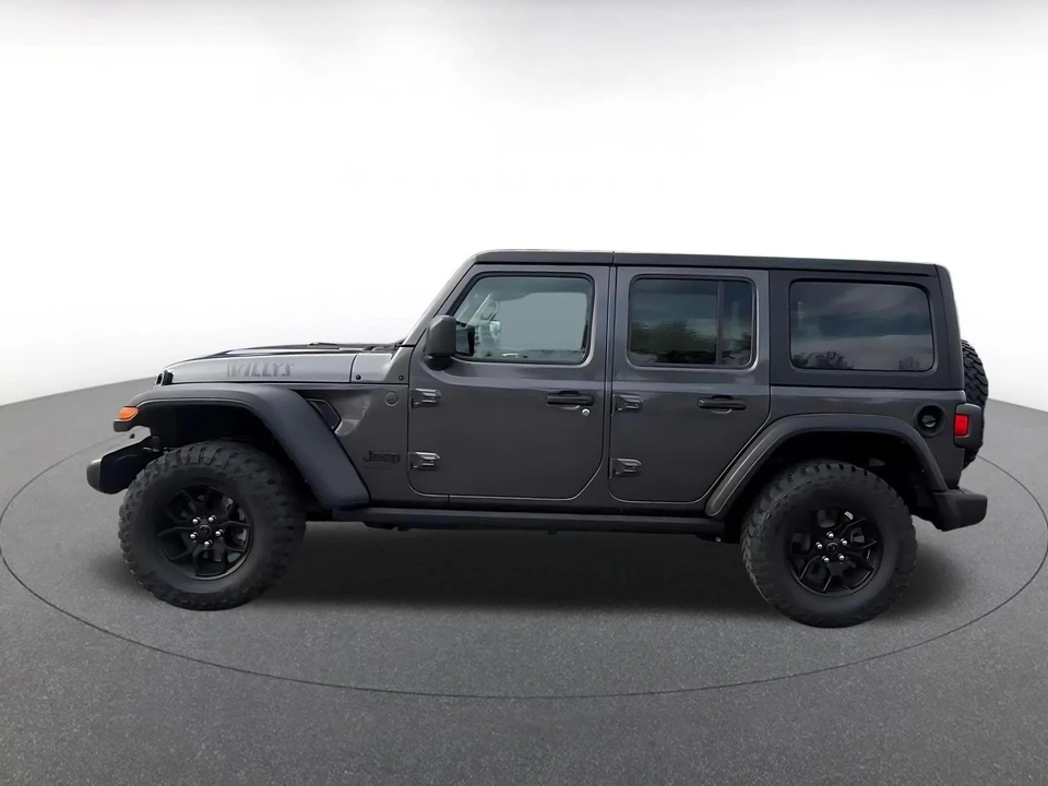 2025 Jeep JL Wrangler - Image 8 of 31