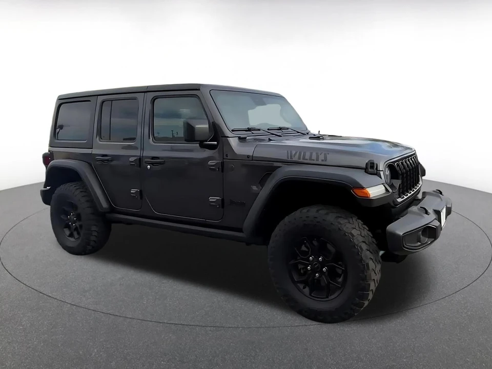2025 Jeep - Image 15 of 31