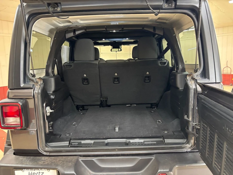 2025 Jeep JL Wrangler - Image 30 of 31
