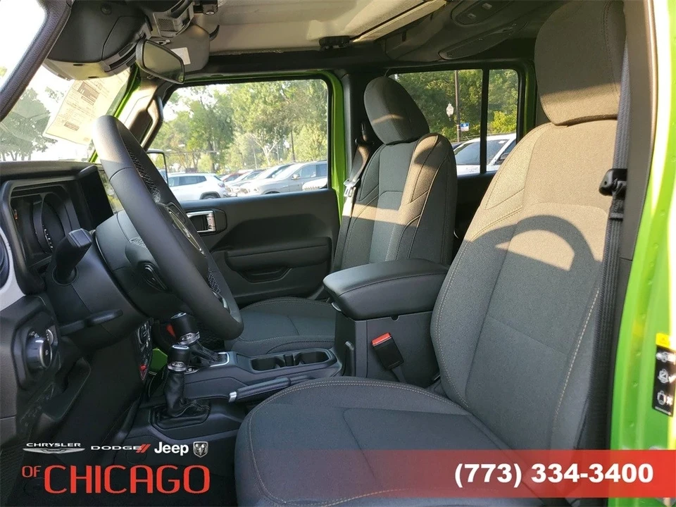 2025 Jeep JL Wrangler - Image 14 of 21
