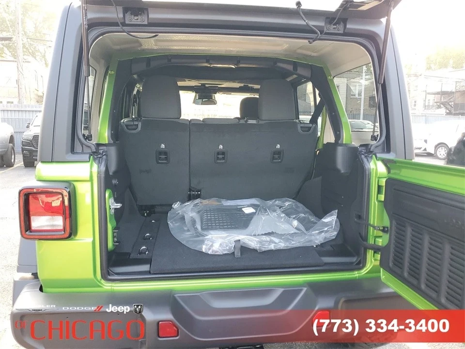 2025 Jeep JL Wrangler - Image 6 of 12
