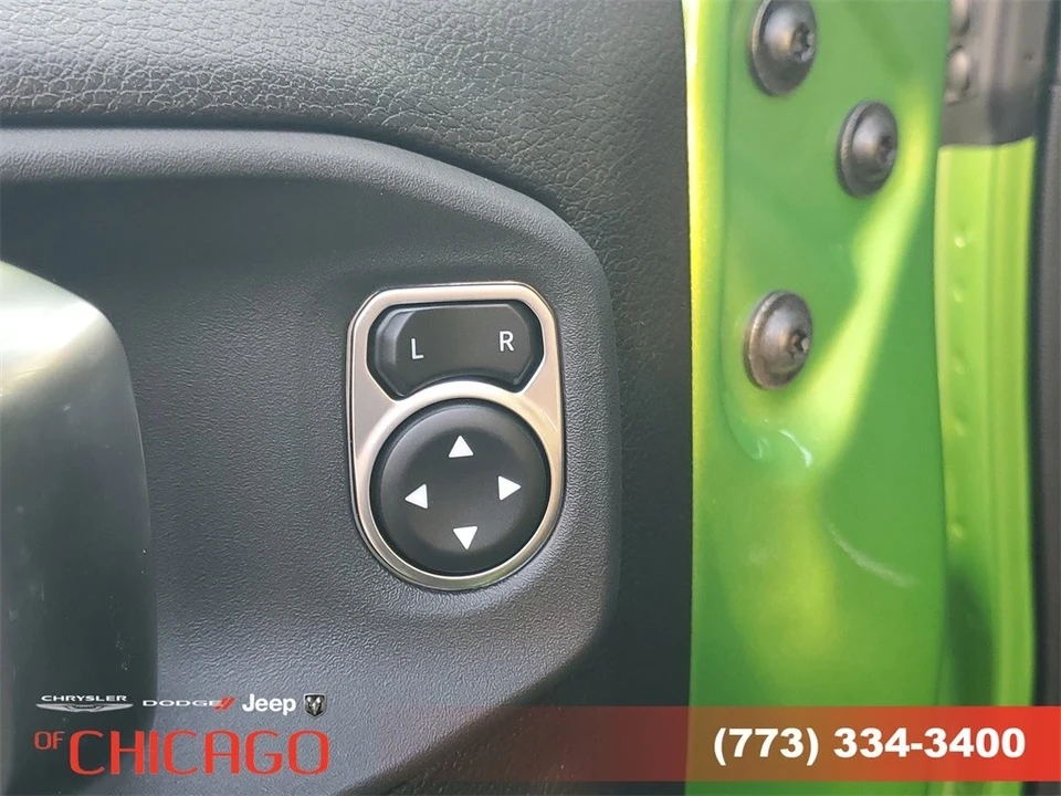 2025 Jeep JL Wrangler - Image 17 of 21