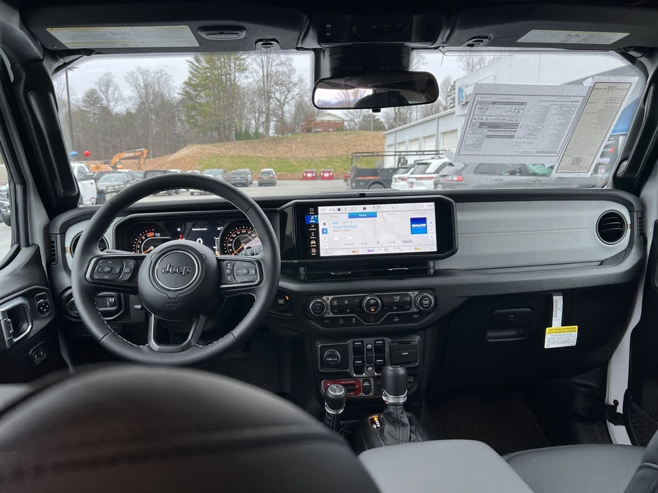 2025 Jeep JL Wrangler - Image 11 of 21