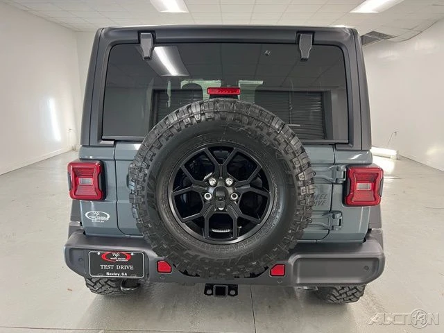 2025 Jeep JL Wrangler - Image 7 of 12