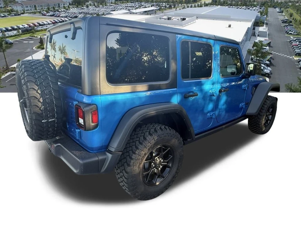 2025 Jeep JL Wrangler - Image 5 of 12