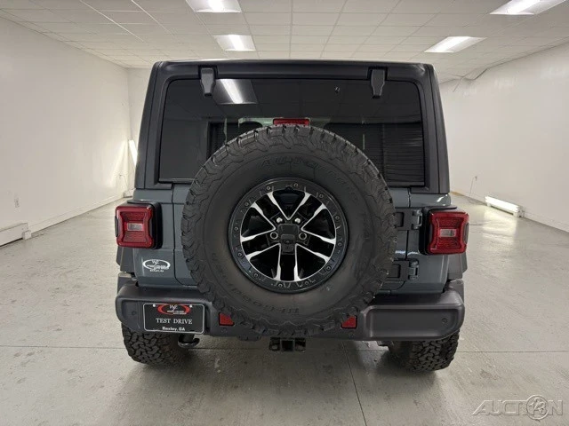 2025 Jeep JL Wrangler - Image 6 of 12