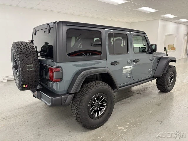 2025 Jeep JL Wrangler - Image 5 of 12
