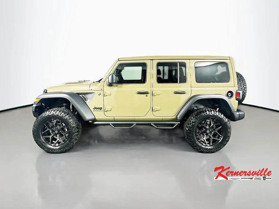 2025 Jeep JL Wrangler - Image 4 of 12