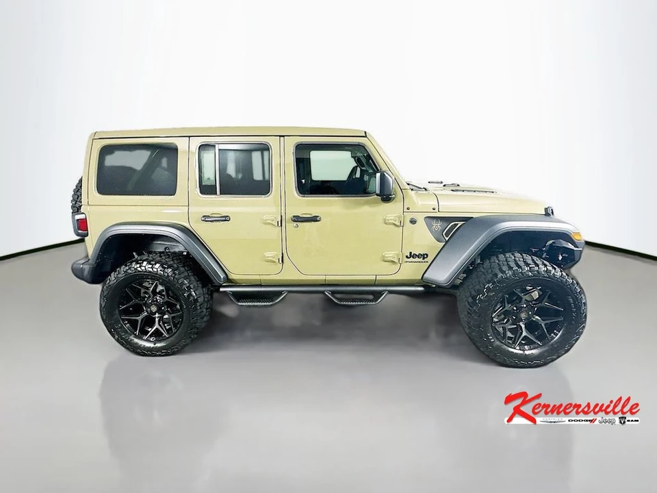 2025 Jeep JL Wrangler - Image 8 of 12