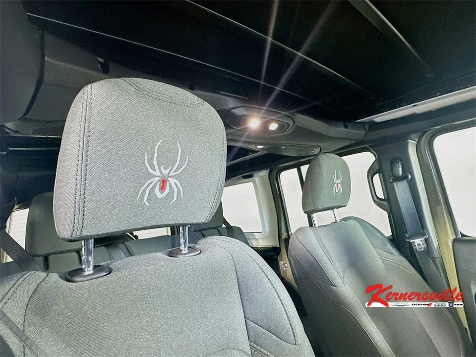 2025 Jeep JL Wrangler - Image 21 of 21