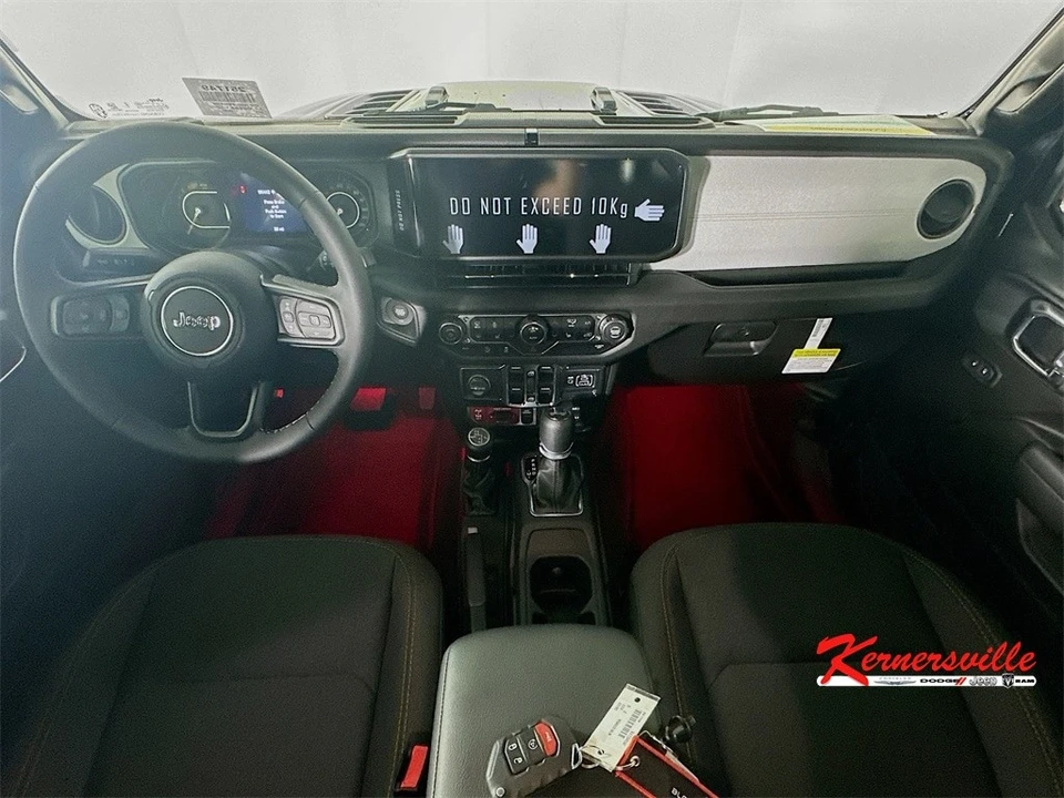 2025 Jeep JL Wrangler - Image 9 of 21