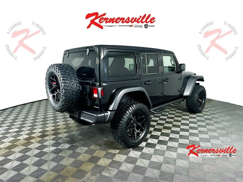 2025 Jeep JL Wrangler - Image 7 of 21
