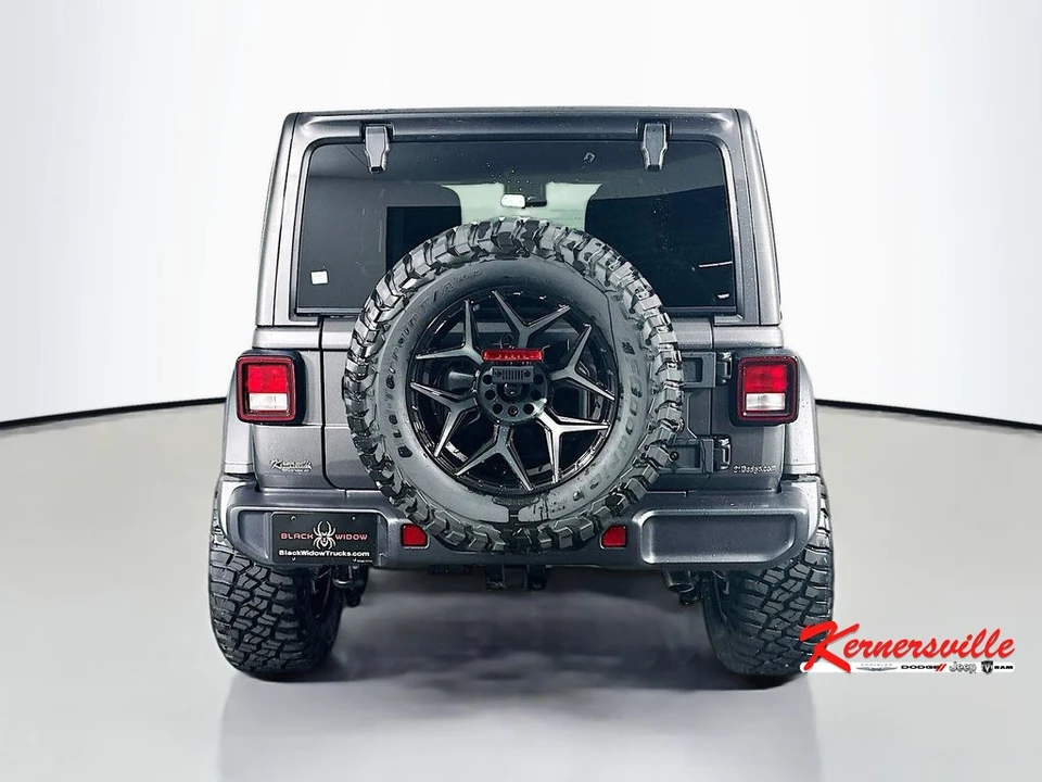 2025 Jeep JL Wrangler - Image 6 of 12