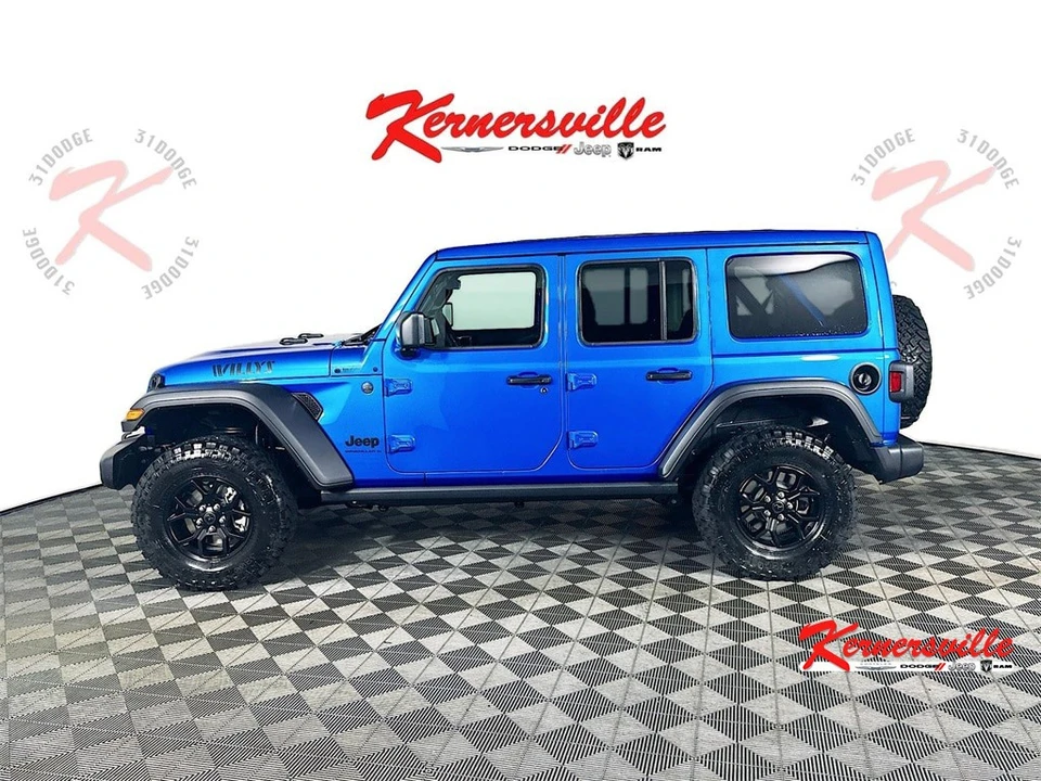 2025 Jeep JL Wrangler - Image 4 of 12