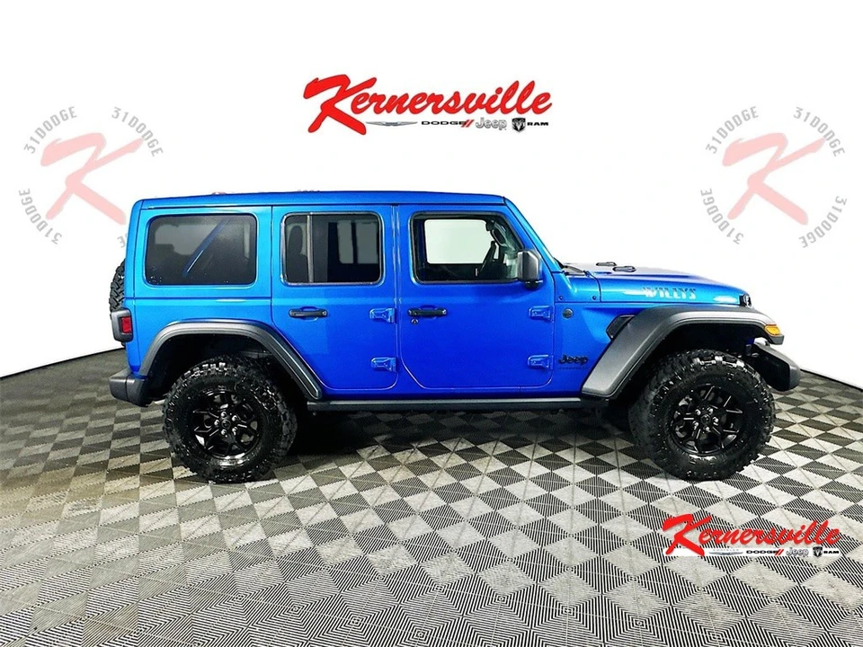 2025 Jeep JL Wrangler - Image 8 of 21