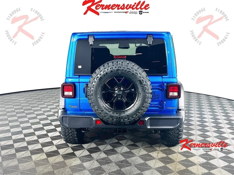 2025 Jeep JL Wrangler - Image 6 of 21