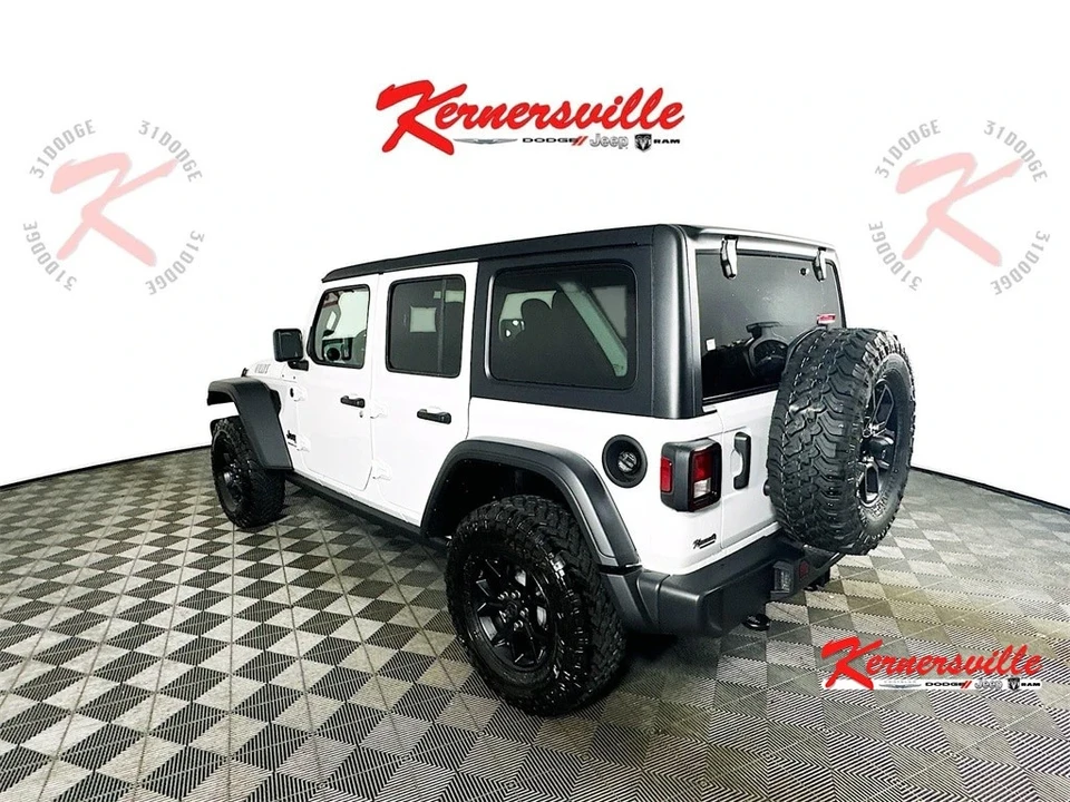 2025 Jeep JL Wrangler - Image 5 of 12