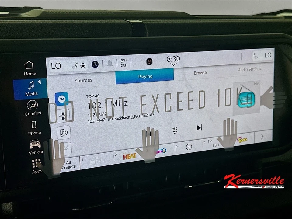 2025 Jeep JL Wrangler - Image 13 of 20
