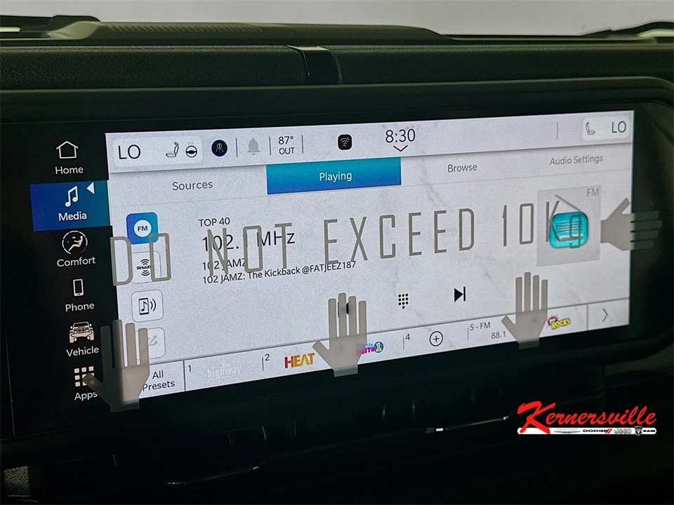 2025 Jeep JL Wrangler - Image 13 of 20