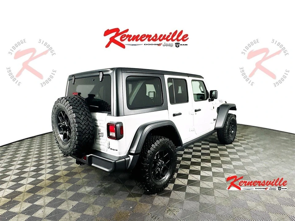 2025 Jeep JL Wrangler - Image 7 of 20