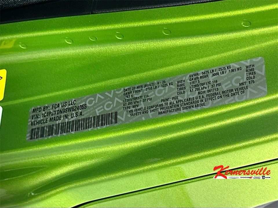 2025 Jeep JL Wrangler - Image 19 of 21
