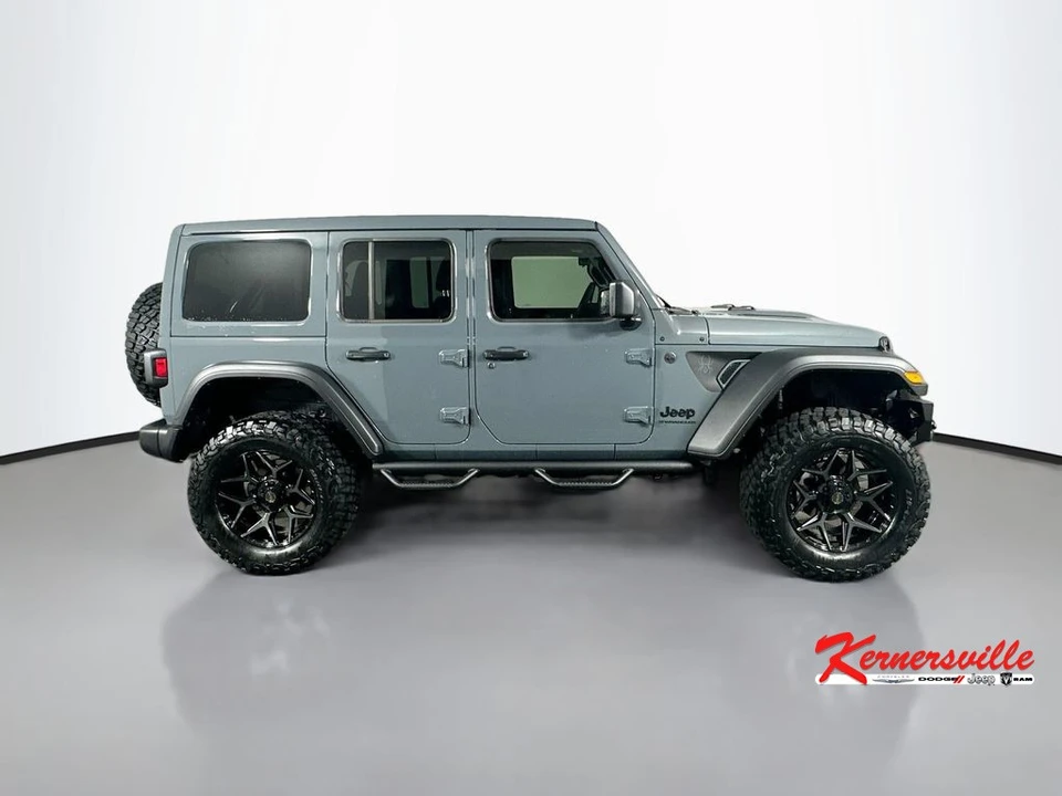 2025 Jeep JL Wrangler - Image 8 of 12