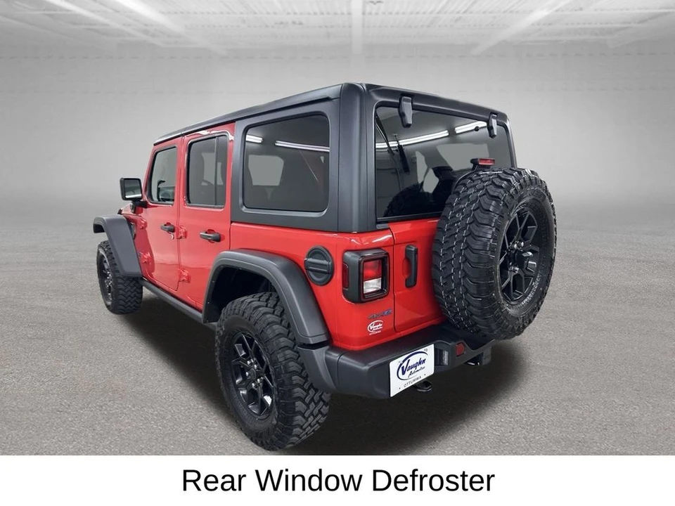 2025 Jeep JL Wrangler - Image 19 of 31