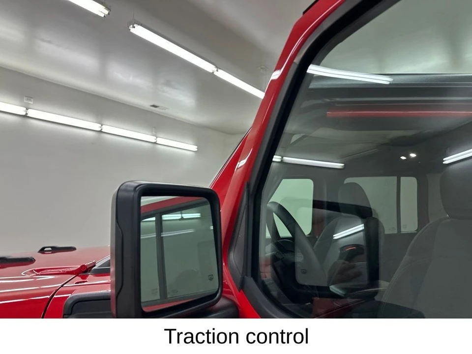 2025 Jeep JL Wrangler - Image 20 of 31