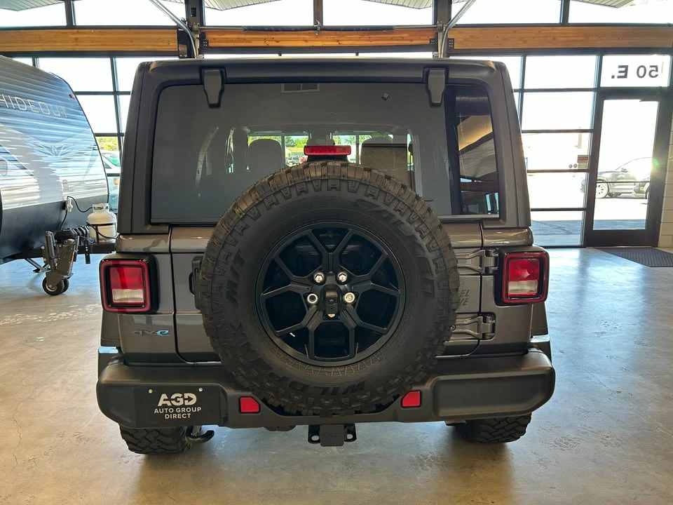 2025 Jeep JL Wrangler - Image 3 of 20