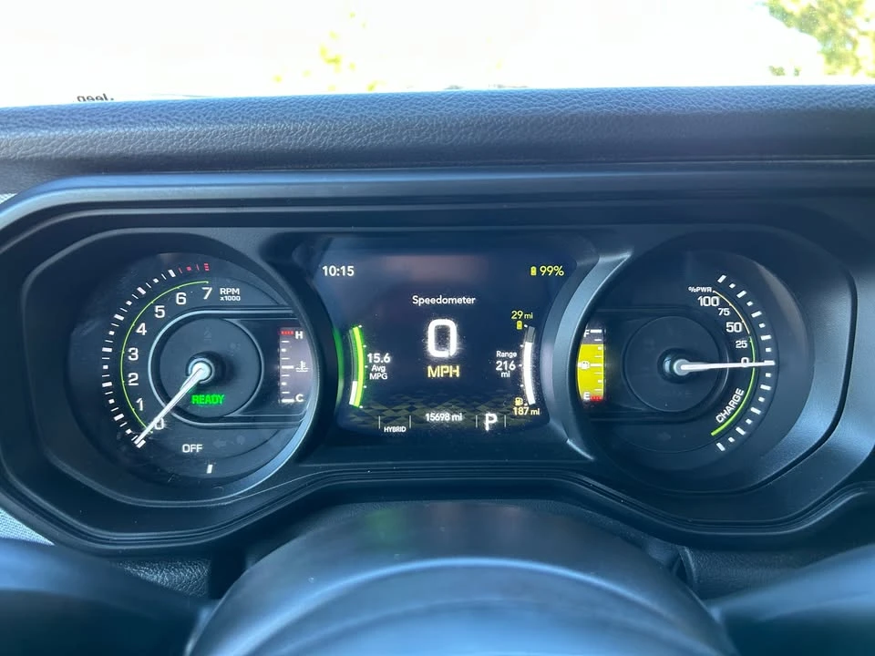 2025 Jeep JL Wrangler - Image 12 of 20