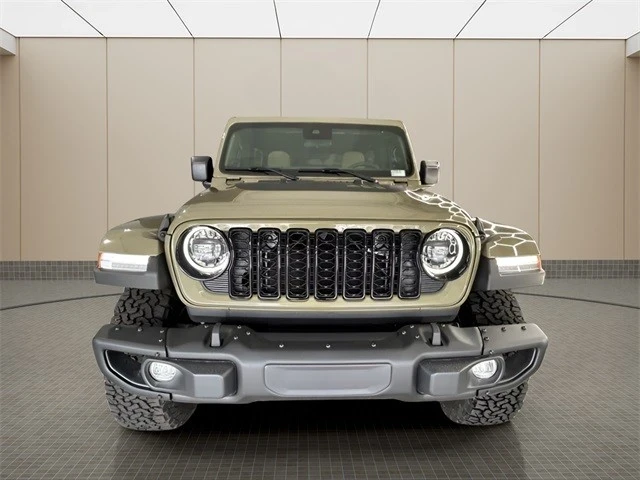 2025 Jeep JL Wrangler - Image 8 of 21