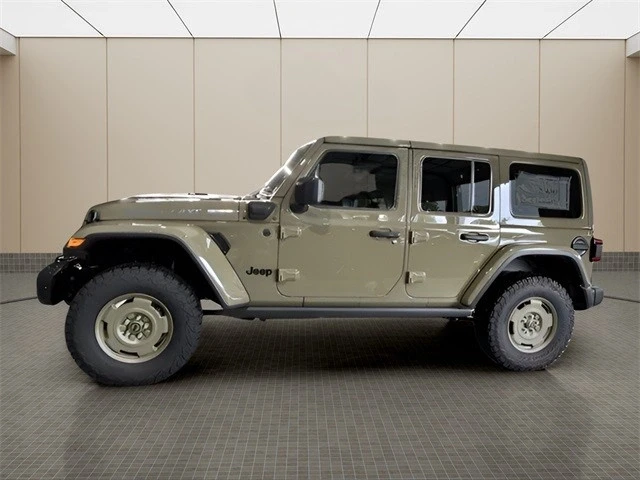 2025 Jeep JL Wrangler - Image 2 of 21