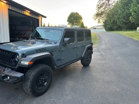 2025 Jeep Wrangler Willys Sport Utility 4D