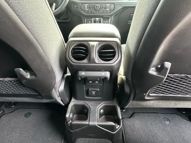 2025 Jeep JT Gladiator - Image 11 of 11