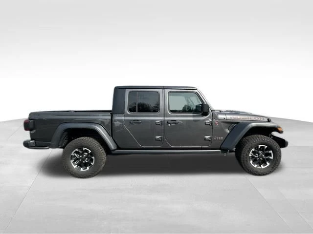 2025 Jeep JT Gladiator - Image 2 of 11