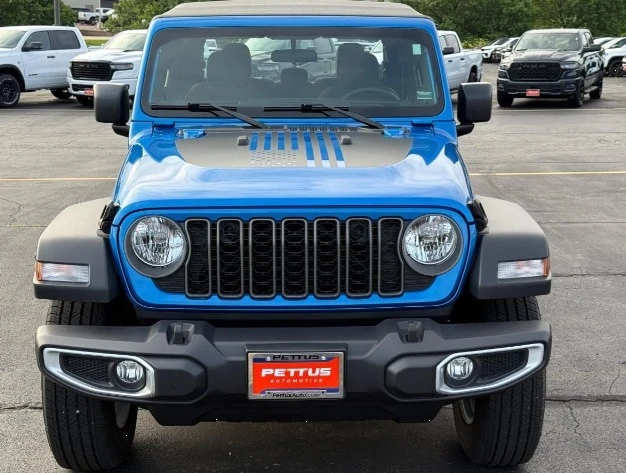 2025 Jeep JT Gladiator - Image 2 of 12