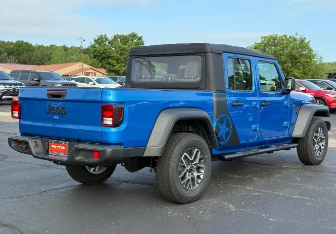 2025 Jeep JT Gladiator - Image 4 of 12