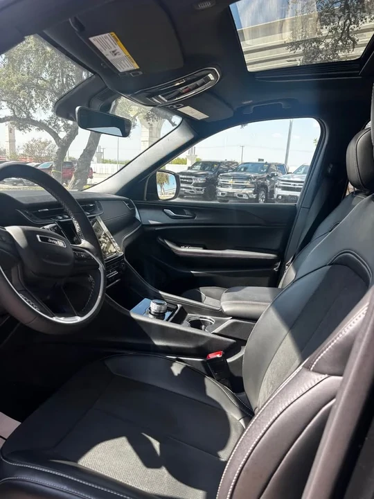 2025 Jeep WL Grand Cherokee - Image 3 of 6