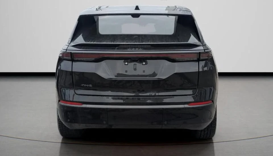2025 Jeep Wagoneer S - Image 4 of 20