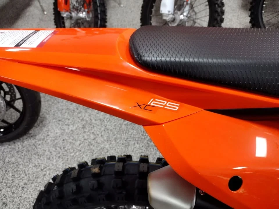 2025 KTM - Image 2 of 6