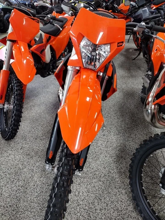2025 KTM - Image 6 of 6