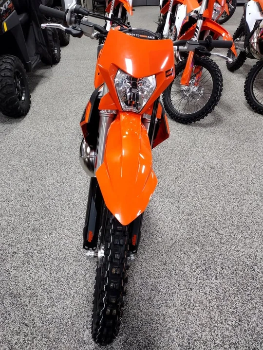 2025 KTM - Image 7 of 7