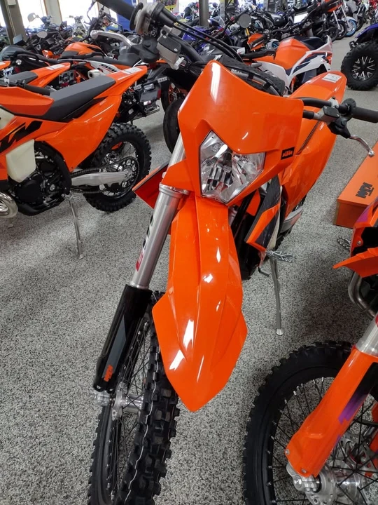 2025 KTM - Image 6 of 6