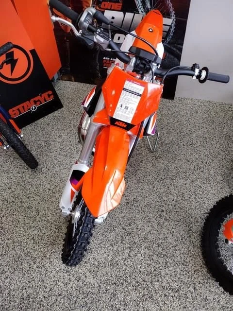 2025 KTM - Image 5 of 5