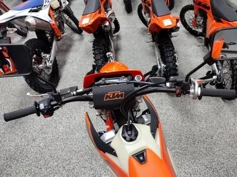 2025 KTM - Image 6 of 7