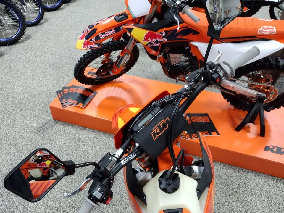 2025 KTM - Image 6 of 6