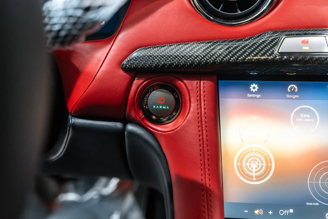 2025 Karma Revero - Image 15 of 21