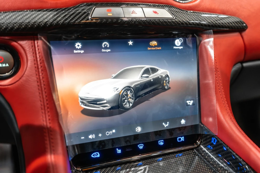 2025 Karma Revero - Image 18 of 21
